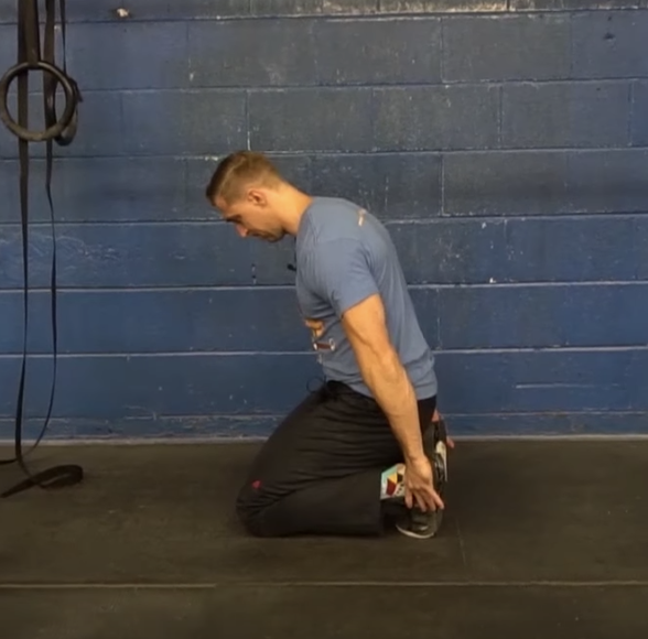 How to Prep and Mobilize Your Hips for Squatting